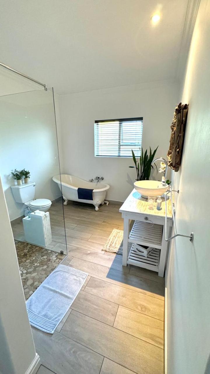 Plett57 - Self Catering - Room No2 Плеттенберг-Бей Экстерьер фото